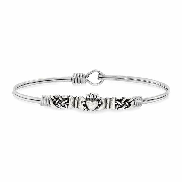 Luca + Danni Jewelry - Luca + Danni Claddagh Friendship Bangle Bracelet